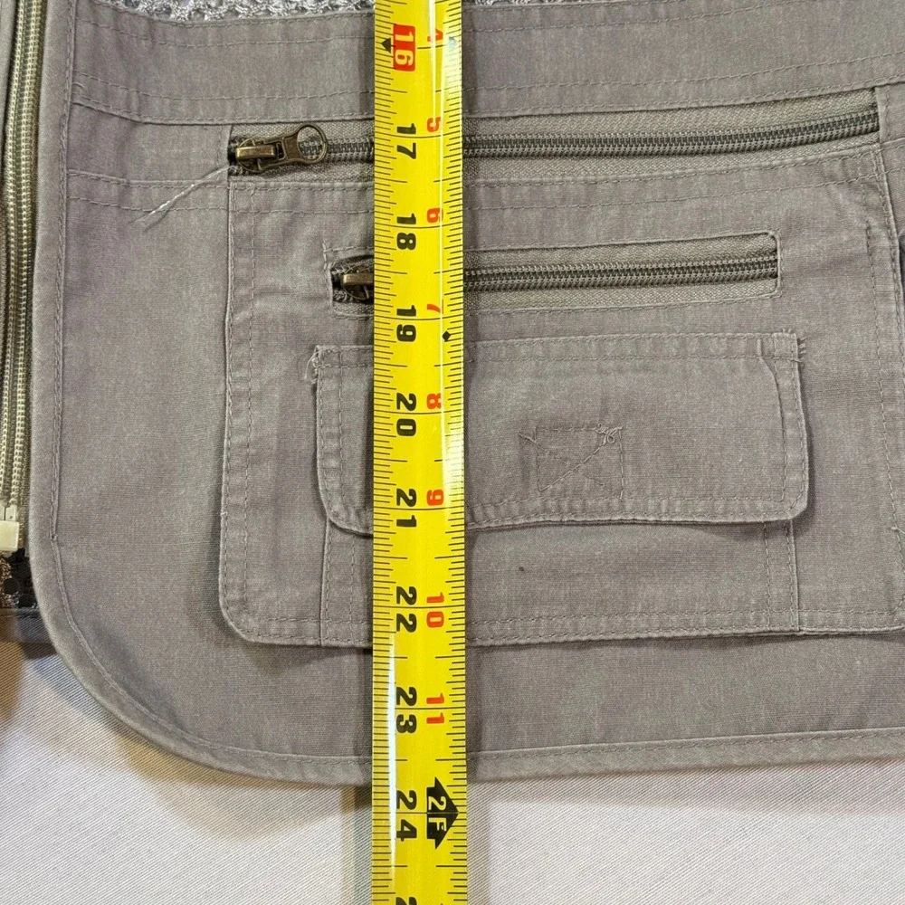 Ling Di Fishing Vest Mens M Grey Good‎ Mesh Utility Multi-Pocket Outdoor Photo